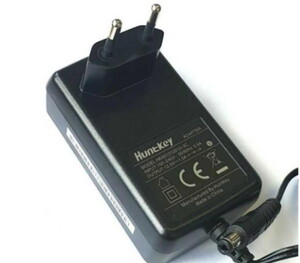 Huntkey 12V 1A 5.5x2.5mm Priz Tipi Adaptör